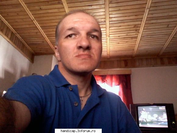 Bun gasit tuturora, - Numele meu este Petrica am 36 de ani si sunt din - Jurnal Personal