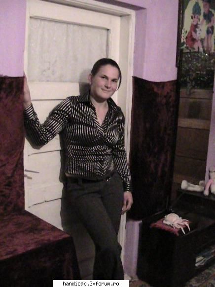 id-uri de messenger - Buna sunt adriana am 25 de ani, sunt din arges si - Suflet Aproape